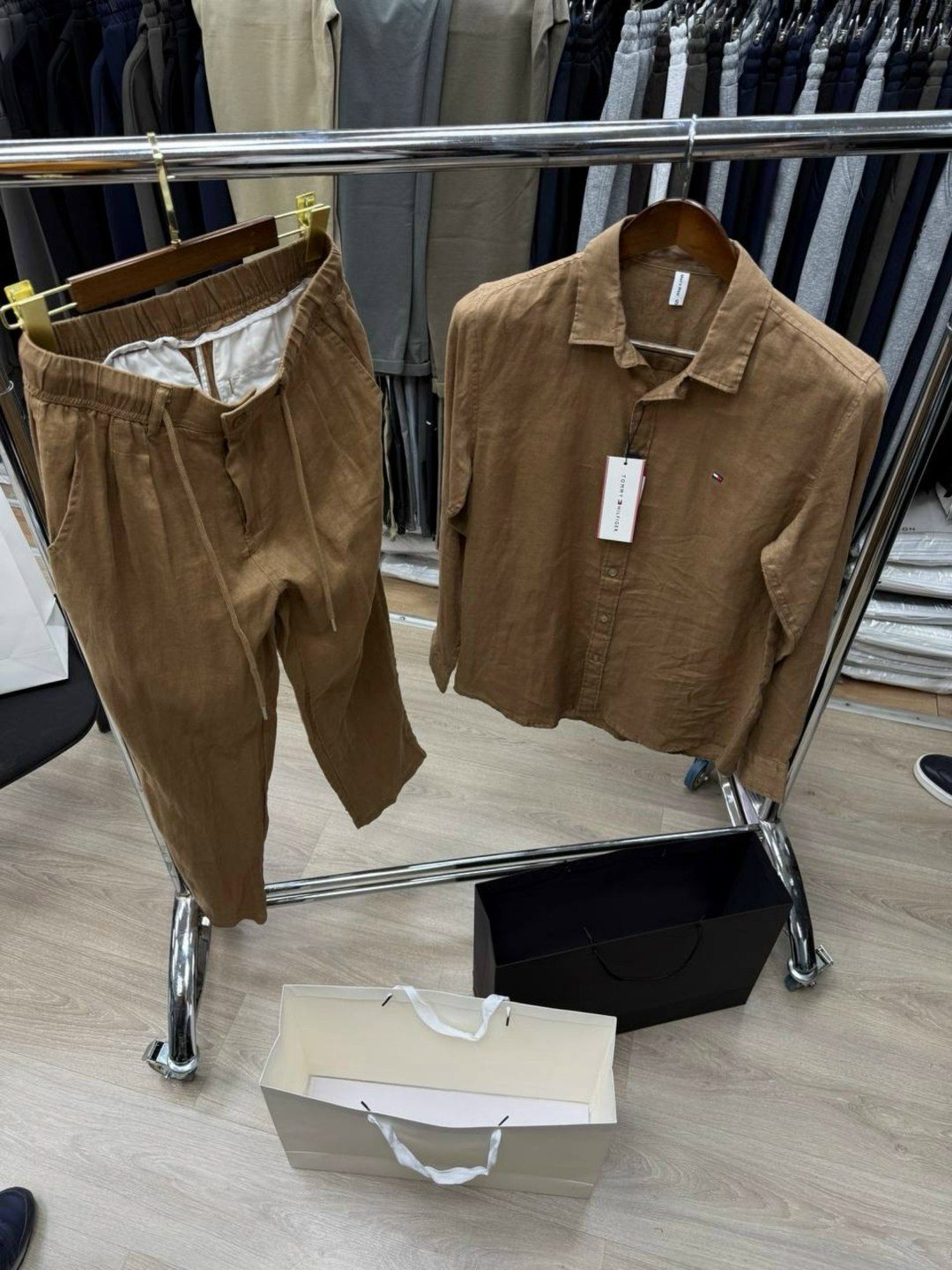 рубашка томми хилфигер черная,мужская рубашка tommy hilfiger,мужские повседневные рубашки tommy hilfiger,томми хилфигер рубашка dm0dm04405,рубашка tommy hilfiger