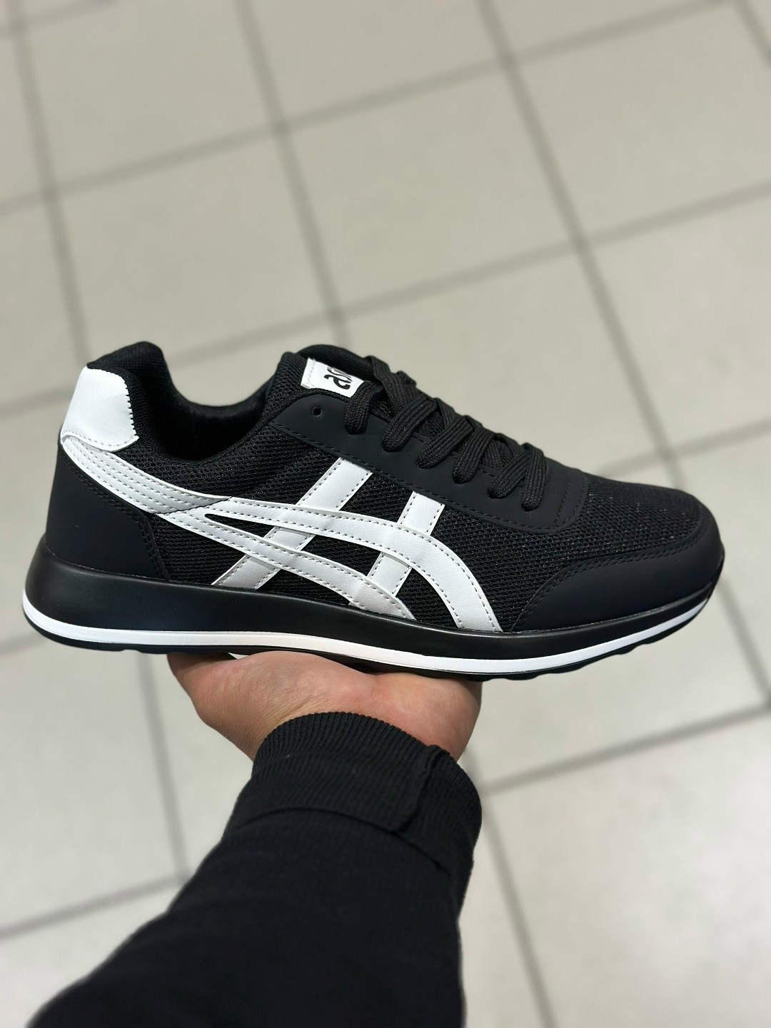 кроссовки asics,мужские кроссовки asics,кроссовки asics tiger,кроссовки и кеды asics tiger runner,кроссовки