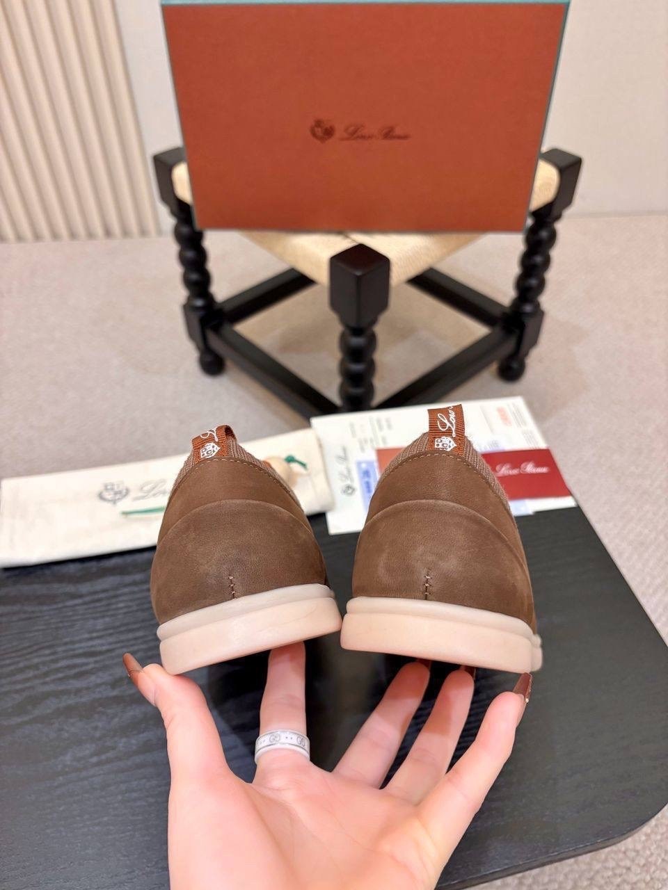 кроссовки loro piana,loro piana замшевые кроссовки,,кеды loro piana,loro piana мужская