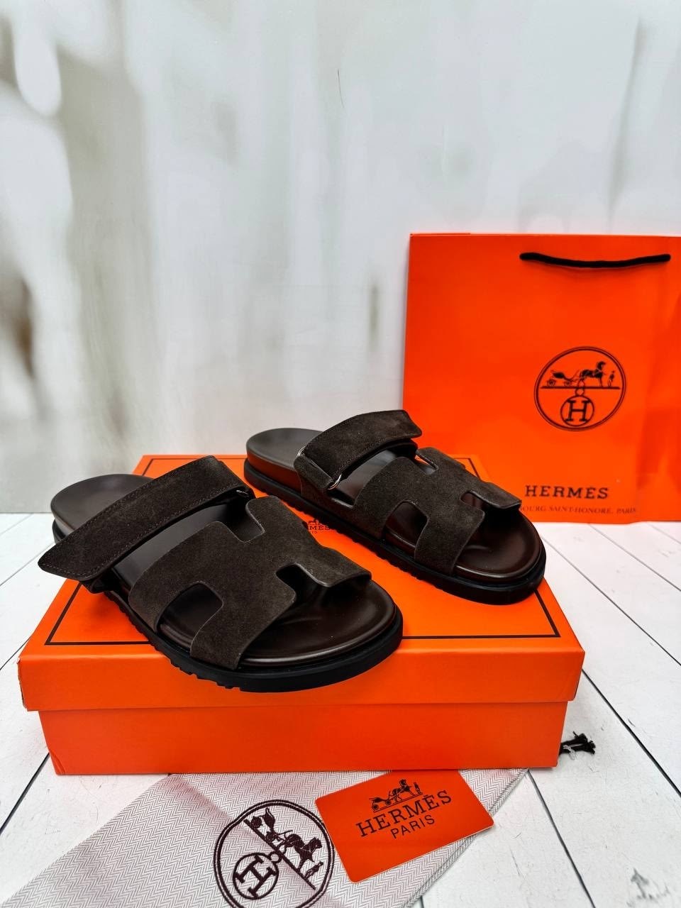 шлепанцы hermes,шлепки hermes,сандалии hermes,шлепанцы hermes мужские,тапочки hermes мужские