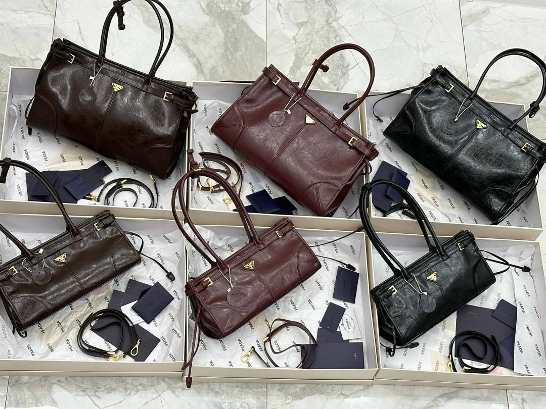 сумка prada натуральная кожа 32-16,сумка женская prada,сумка,сумка prada,сумка женская