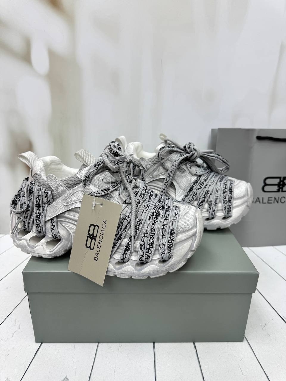 balenciaga кроссовки женские,кроссовки balenciaga,женские кроссовки,кроссовки баленсиага,кроссовки balenciaga 3 xl
