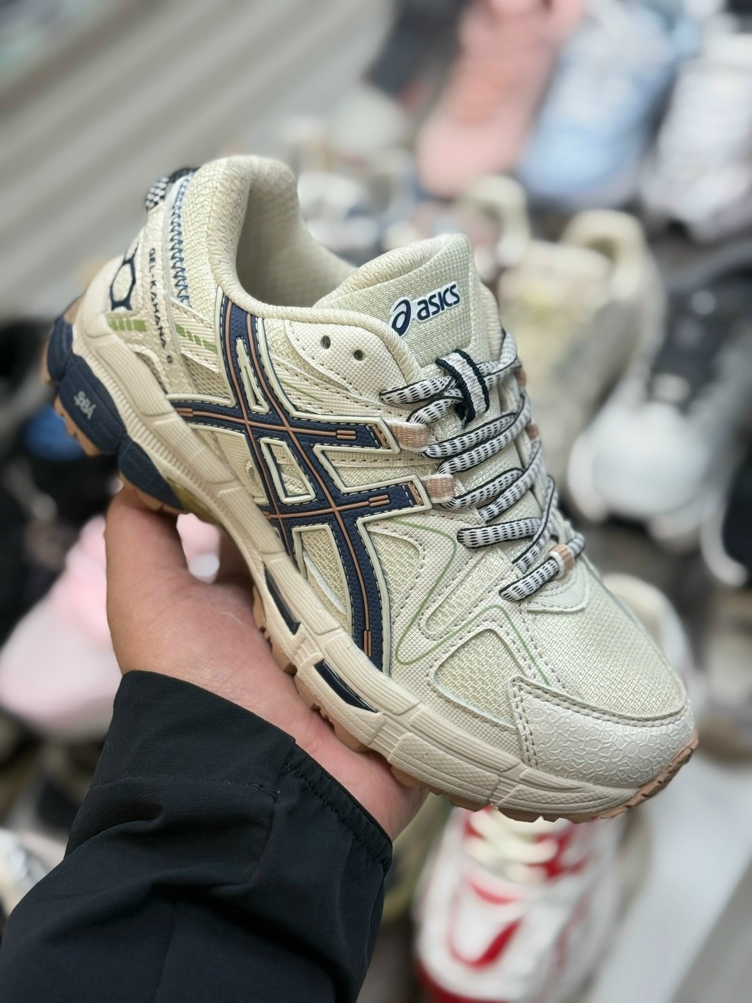 кроссовки adidas,кроссовки adidas response,кроссовки adidas response cl,adidas response cl,кроссовки adidas response cl crystal white