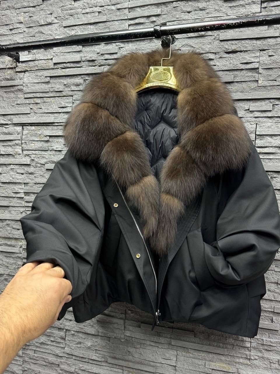 зеленая парка с мехом,зеленая парка с мехом песца,парка с мехом,парка с натуральным мехом,парки с мехом песца