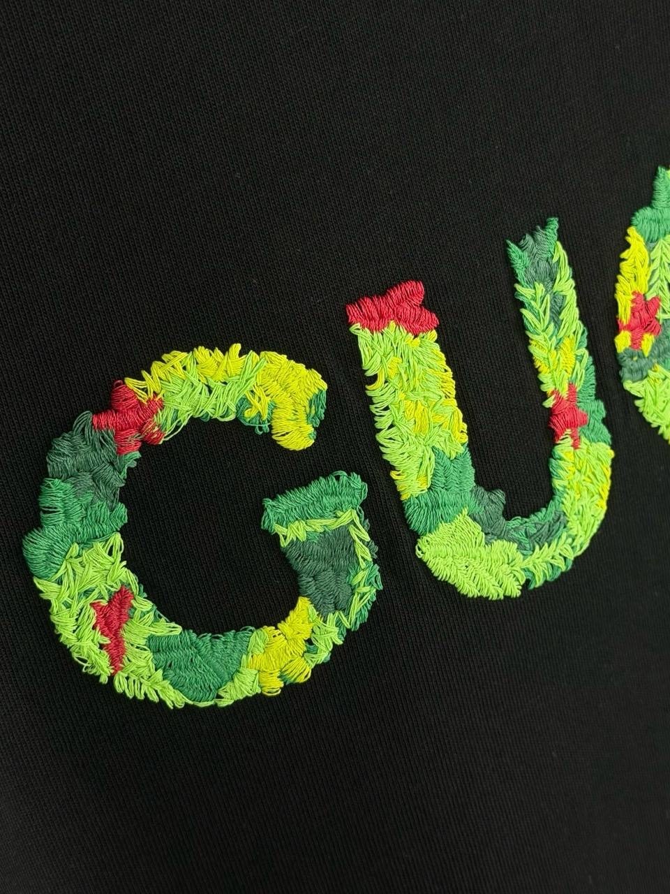 футболка gucci,белая футболка гуччи оригинал,от gucci,стиль футболка