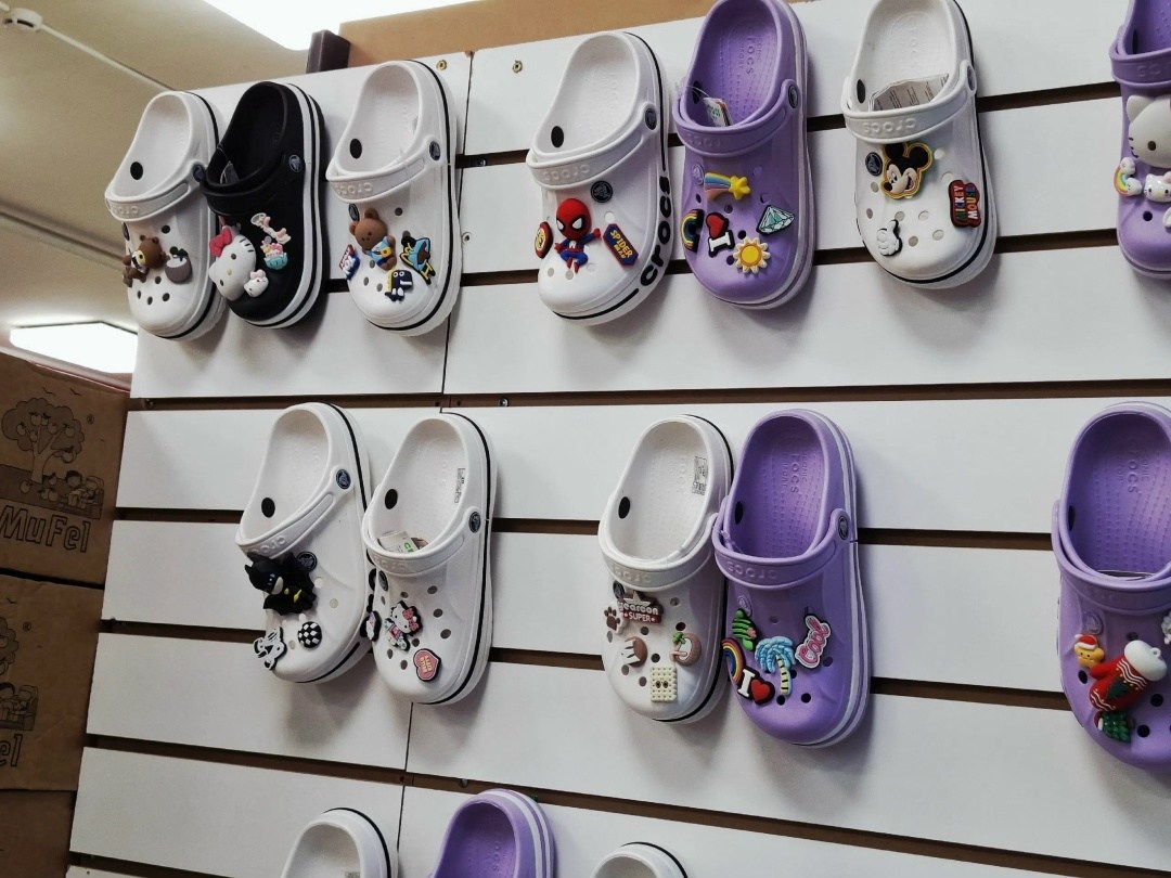 crocs jibbitz charms,crocs classic clog,джибитсы крокс,,украшения для кроксов