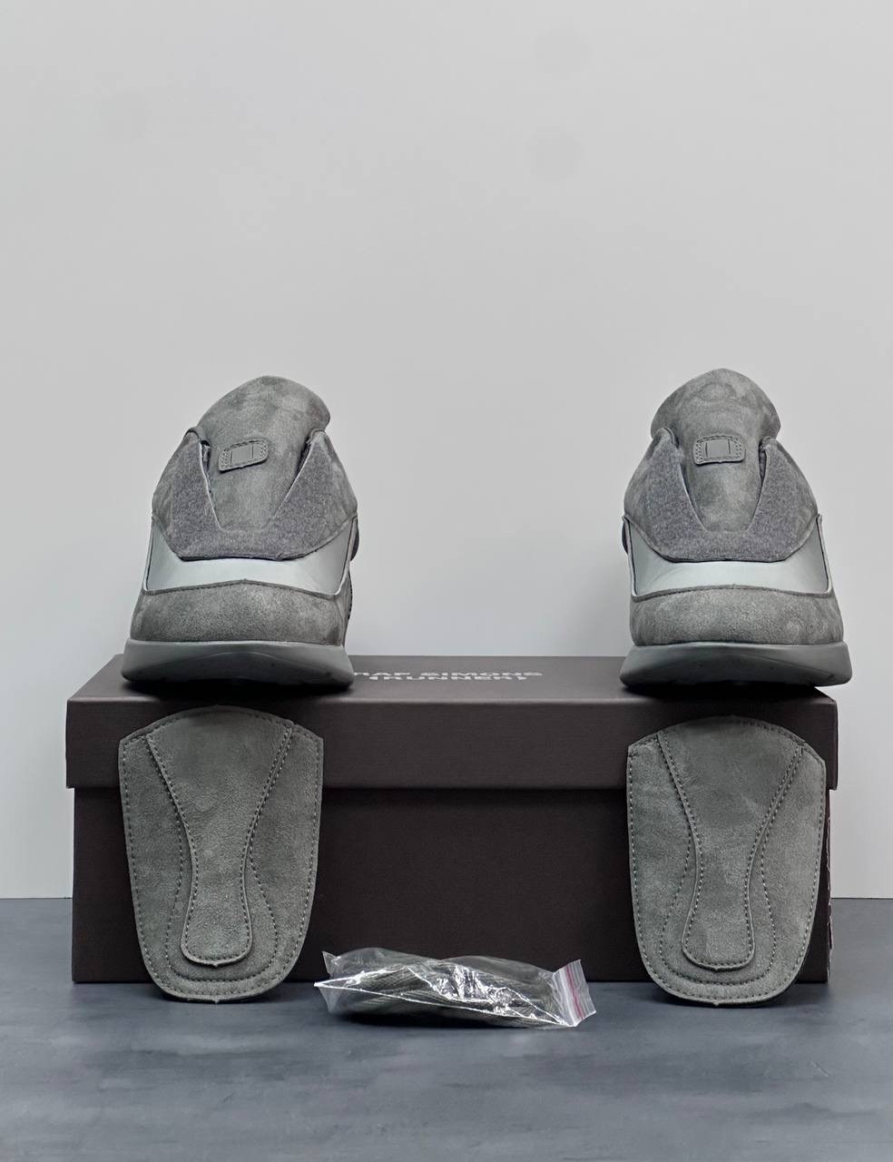 кроссовки raf simons antei,кроссовки raf simons,кроссовки raf simons cylon 21,кроссовки raf simons cylon,raf simons antei runner