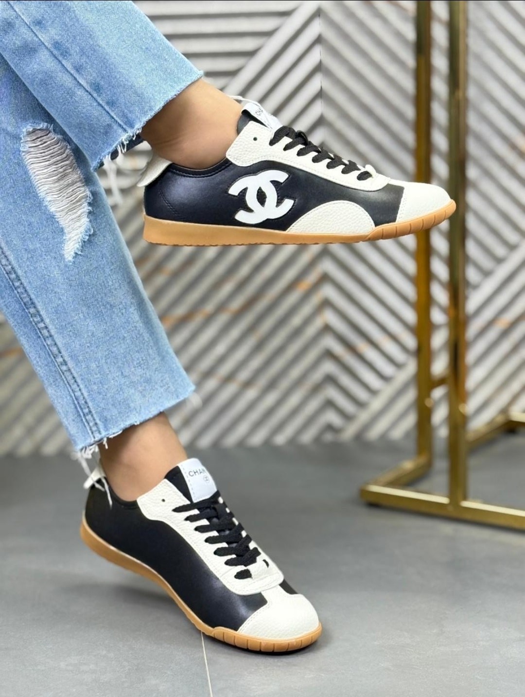 ,chanel кроссовки,кеды chanel,брендовые женские,кроссовки для женщин
