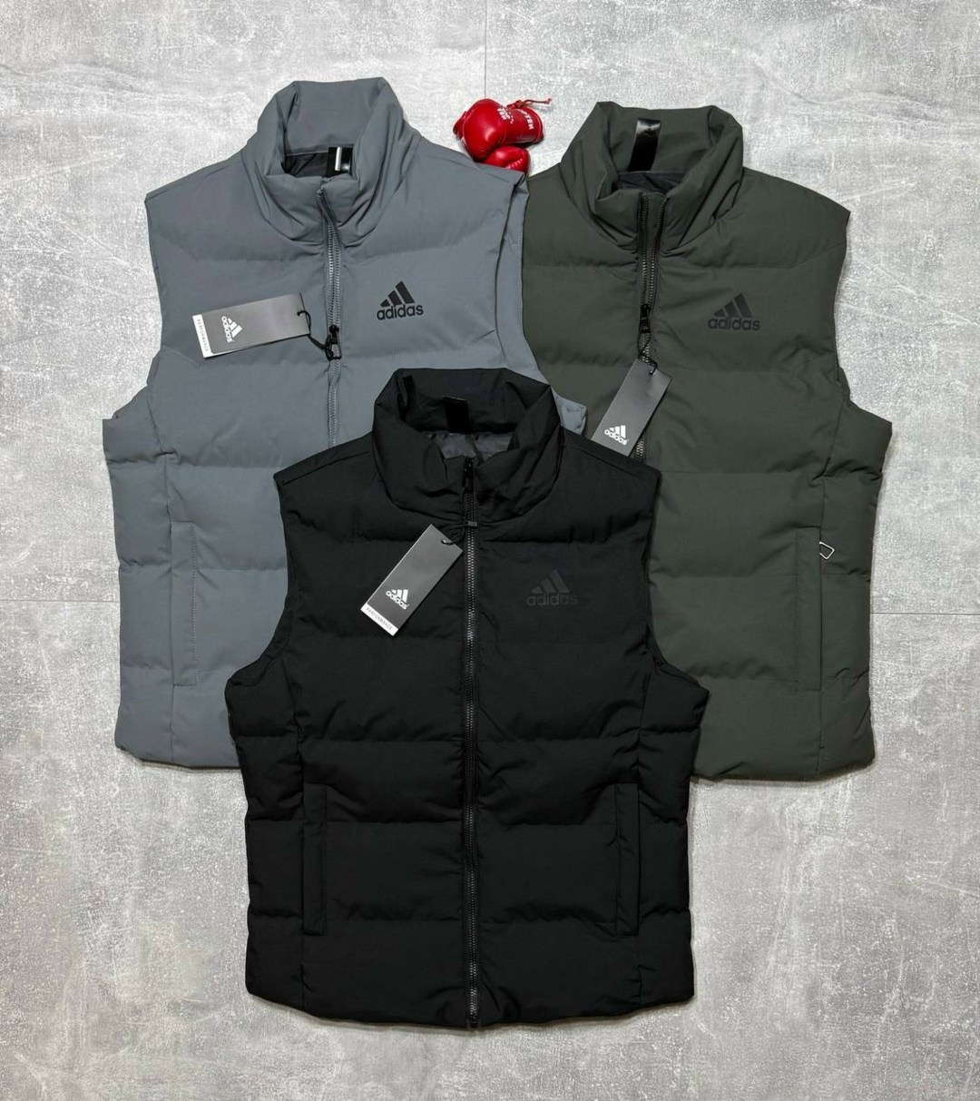 жилет adidas,жилет adidas sportswear adidas,жилет утепленный adidas adidas,жилет утепленный adidas,жилет безрукавка мужская adidas