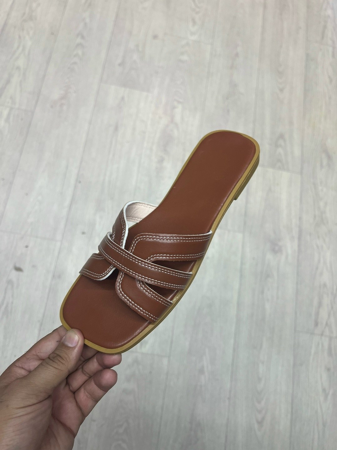 ,сланцы gucci,сандалии gucci,шлепанцы gucci,сандалии