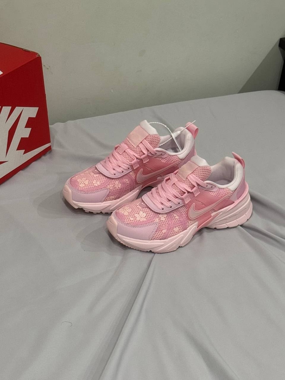 кроссовки nike женские,nike v2k run женские беговые кроссовки,кроссовки nike,кроссовки,nike розовые кроссовки