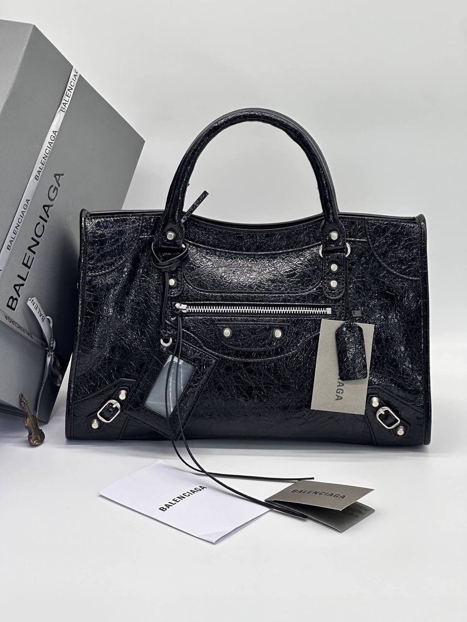 сумки balenciaga,сумка баленсиага серебристая,сумка баленсиага классика,сумка женская balenciaga,сумка balenciaga neo classic черный
