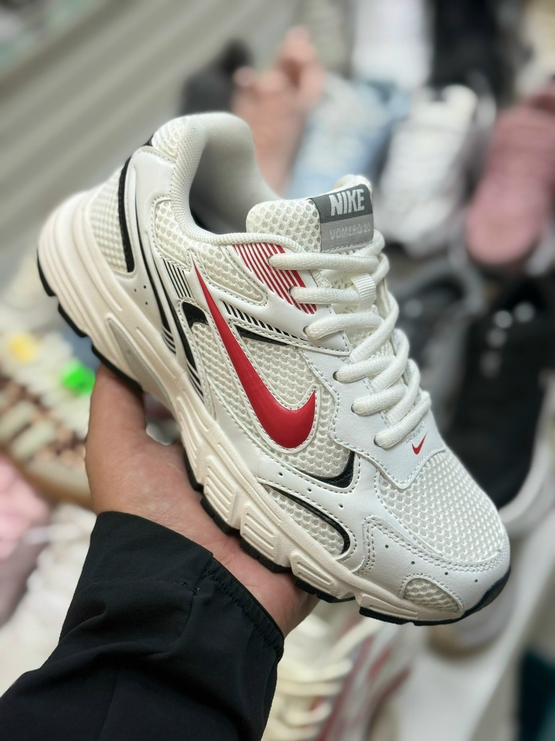 кроссовки adidas,кроссовки adidas response,кроссовки adidas response cl,adidas response cl,кроссовки adidas response cl crystal white