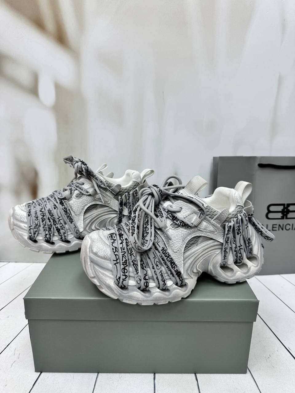 balenciaga кроссовки женские,кроссовки balenciaga,женские кроссовки,кроссовки баленсиага,кроссовки balenciaga 3 xl