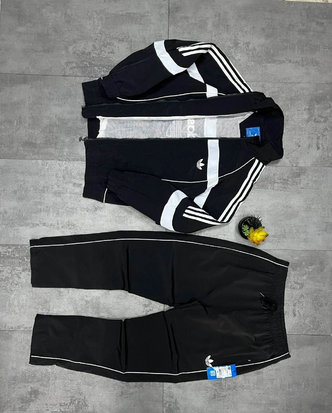 спортивный костюм adidas 90х,спортивный костюм adidas стиль 90-х,мужской спортивный костюм adidas 80 х 90х,adidas спортивный костюм,спортивный костюм adidas мужской
