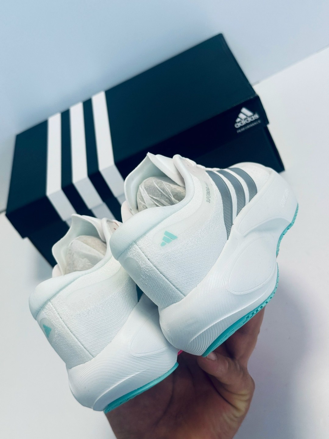 кроссовки adidas женские,adidas кроссовки,adidas adizero ubersonic 3,теннисные кроссовки,adidas adizero ubersonic 4