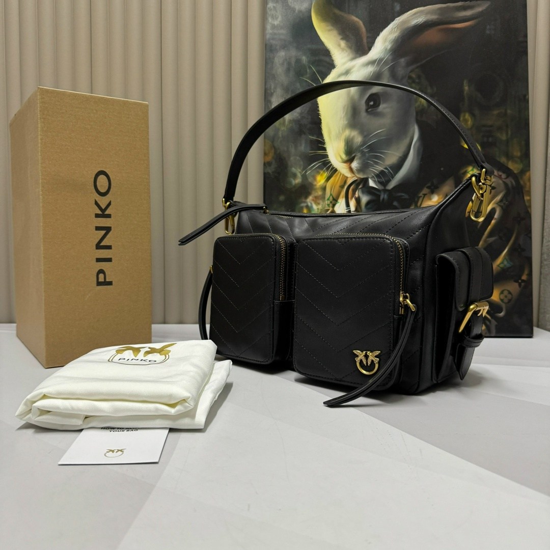 сумка pinko,сумка женская pinko,pinko сумка седло на плечо,pinko сумка на плечо,сумка