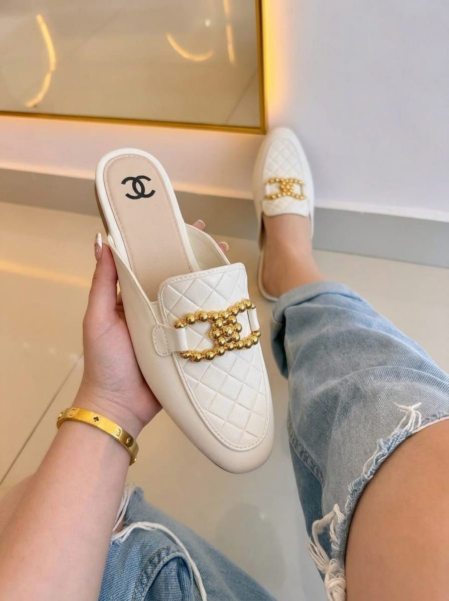 модные тапочки,женские шлепанцы,шлепанцы chanel,женская ,сандалии модные