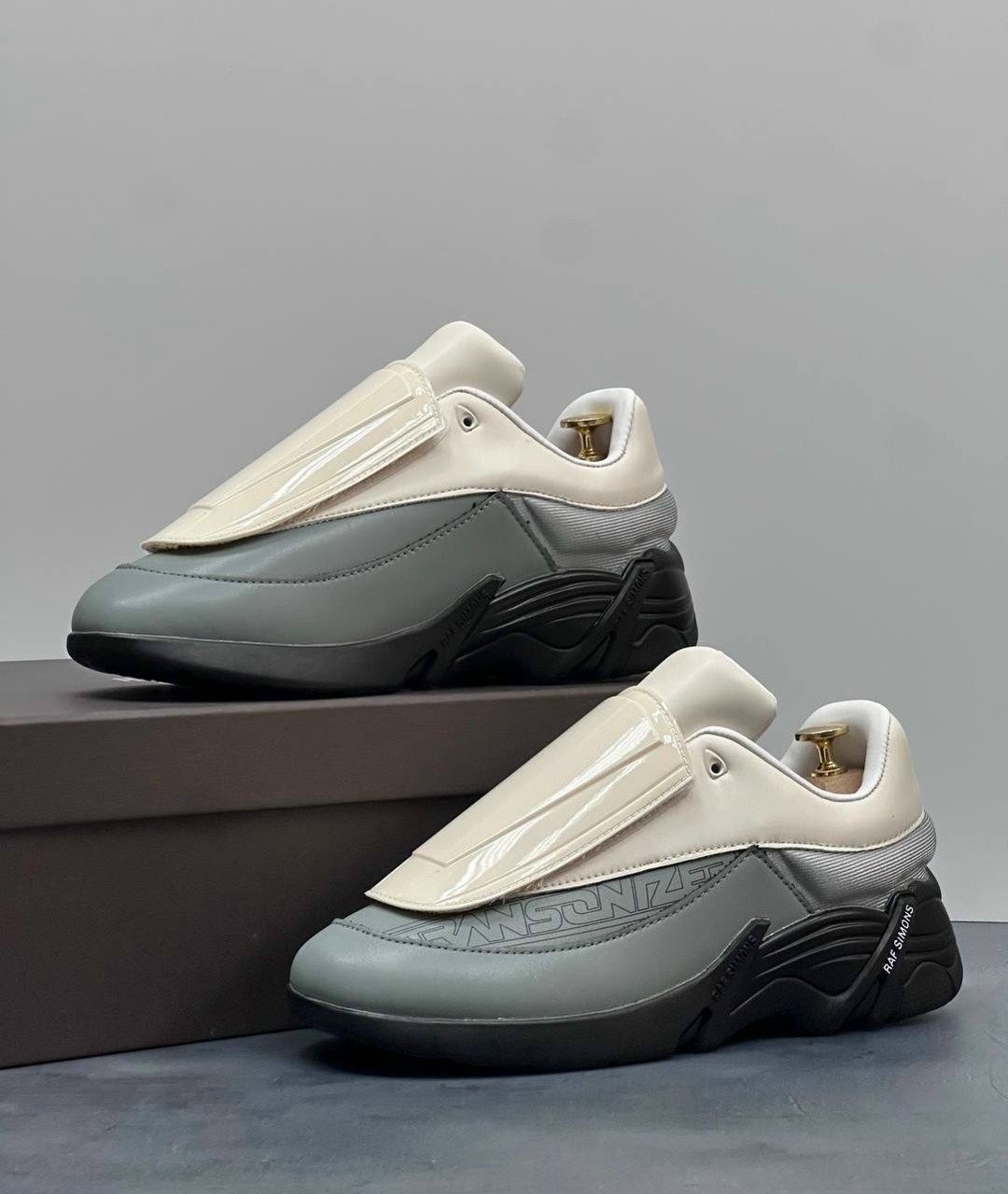 кроссовки raf simons antei,кроссовки raf simons,кроссовки raf simons cylon 21,raf simons antei cream/grey,женские кроссовки raf simons
