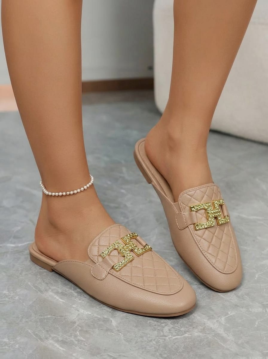 модные тапочки,женские шлепанцы,шлепанцы chanel,женская ,сандалии модные