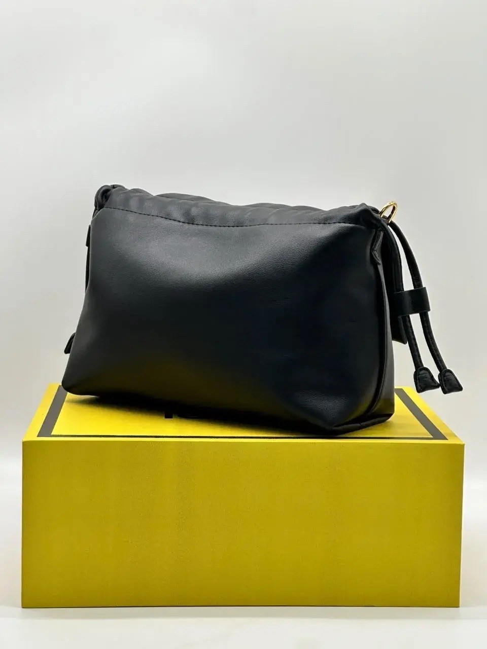 сумка женская fendi,сумка fendi,fendi сумка на плечо,сумка,сумка фенди оригинал