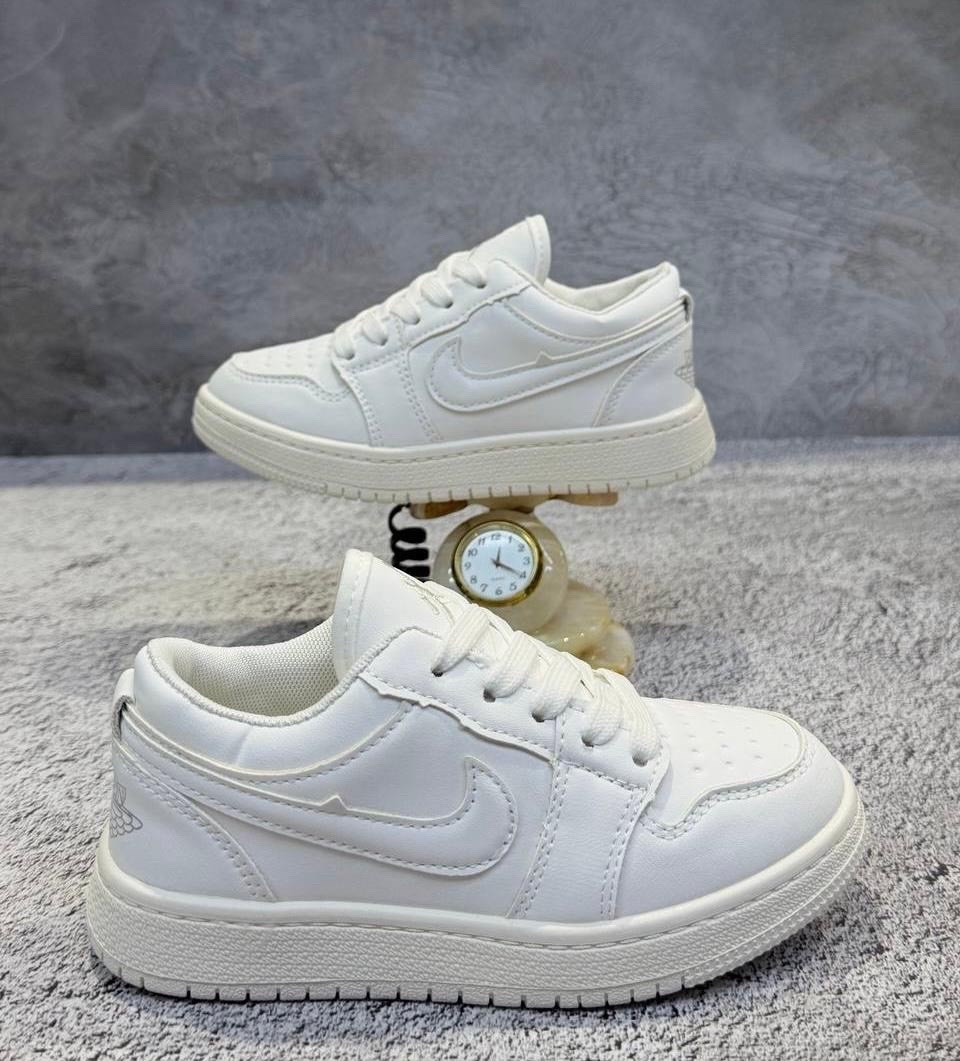 кроссовки,низкие кроссовки,кроссовки детские nike,кроссовки nike,кроссовка