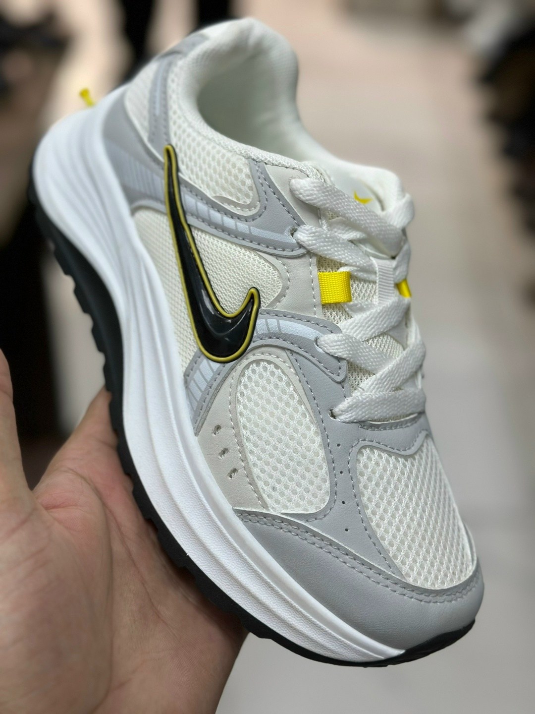 кроссовки nike initiator,nike initiator white,кроссовки nike,nike initiator,мужские кроссовки nike initiator