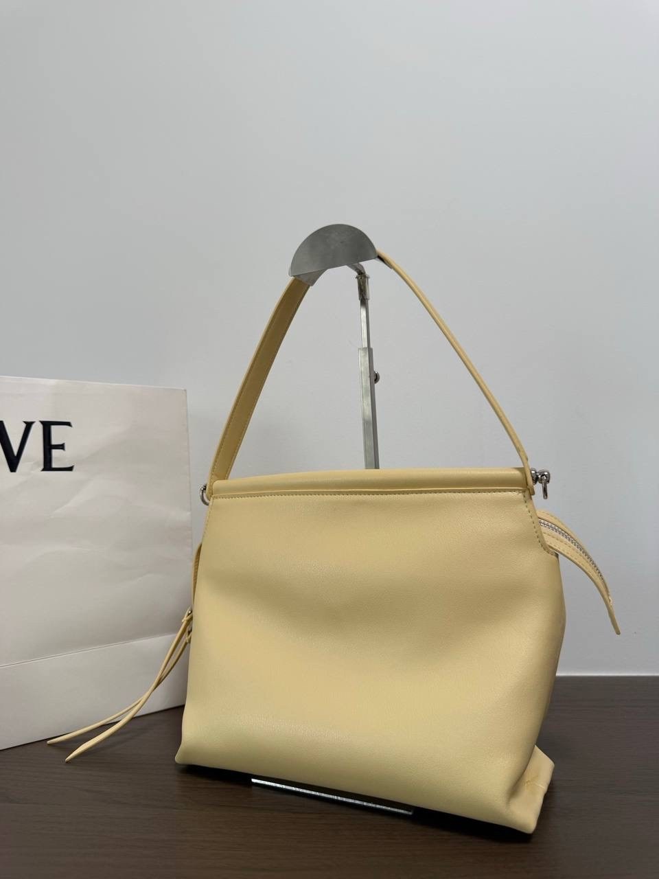 loewe сумка,женская сумка,сумка,женская сумка loewe,белая сумка