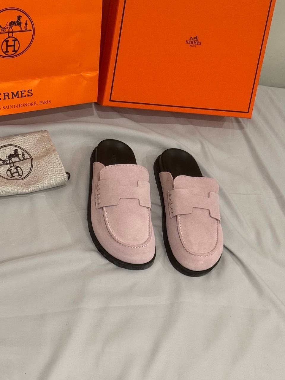 ,мюли женские,замшевые сабо hermes,мюли замшевые,замшевые шлепанцы hermes