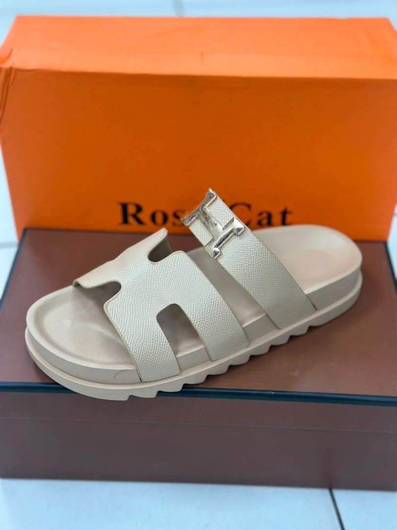 мужские шлепанцы,,шлепанцы hermes,мужские сандалии,мужские шлепки