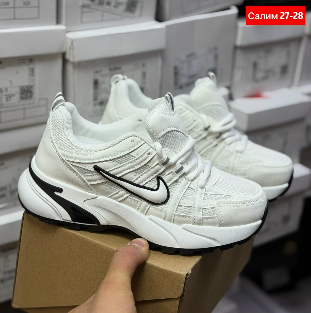 кроссовки nike,женские кроссовки nike,кроссовки,кроссовки nike v 2 k run,кроссовки nike белые