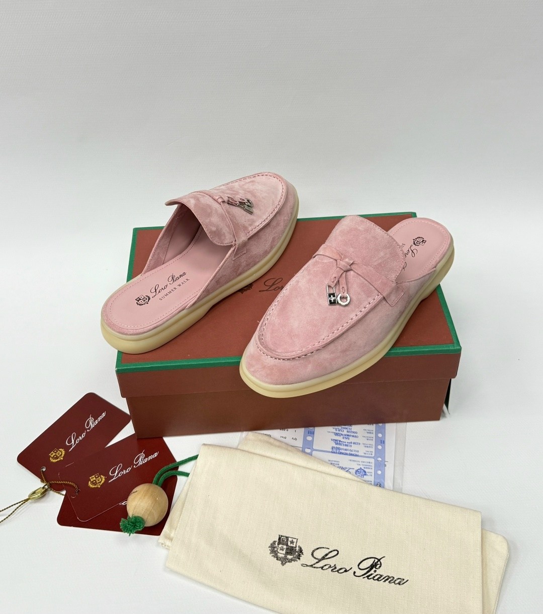 мюли loro piana,женские замшевые мюли loro piana бежевые,лоферы loro piana женские,замшевые женские лоферы loro piana розовые,мюли замшевые