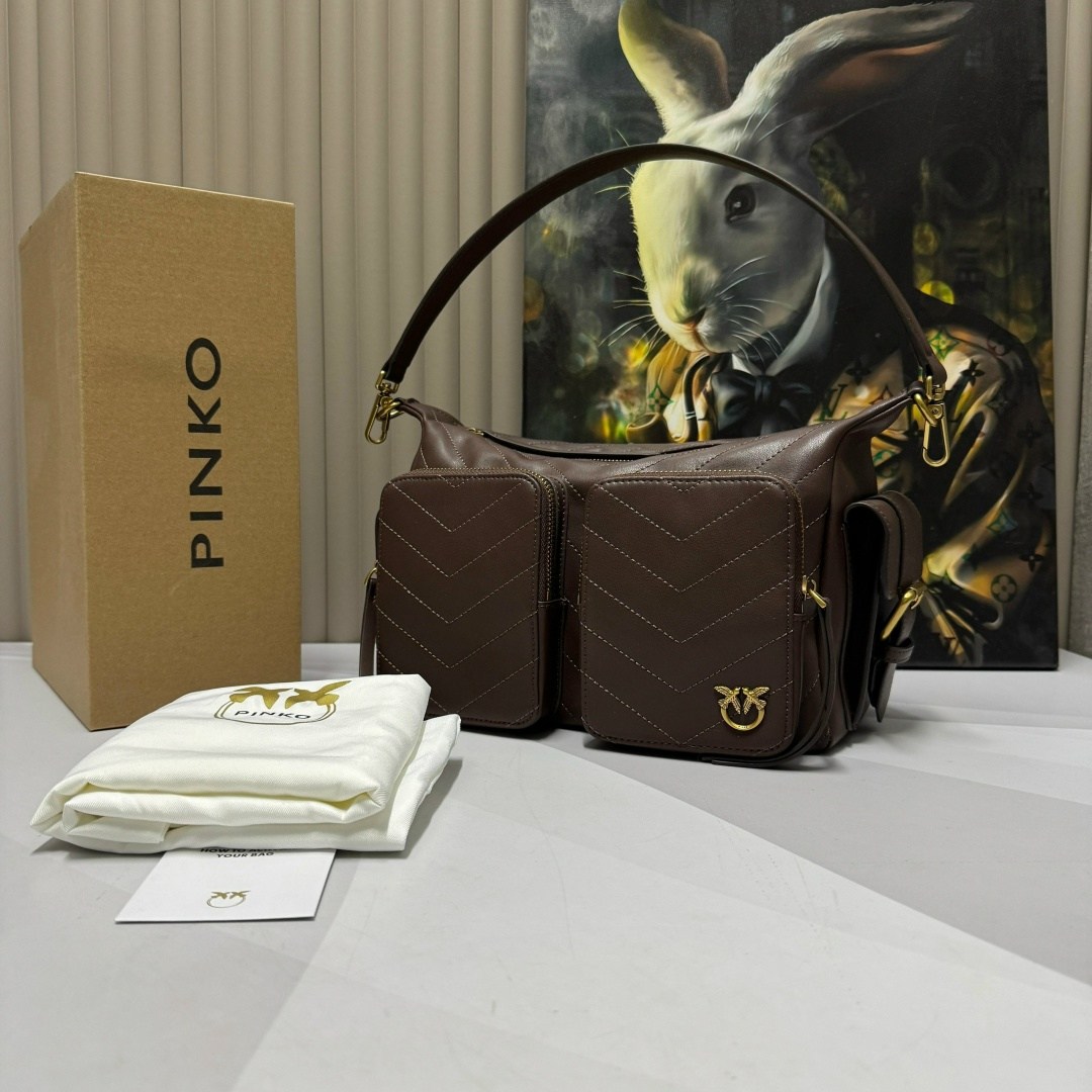 сумка pinko,сумка женская pinko,pinko сумка седло на плечо,pinko сумка на плечо,сумка