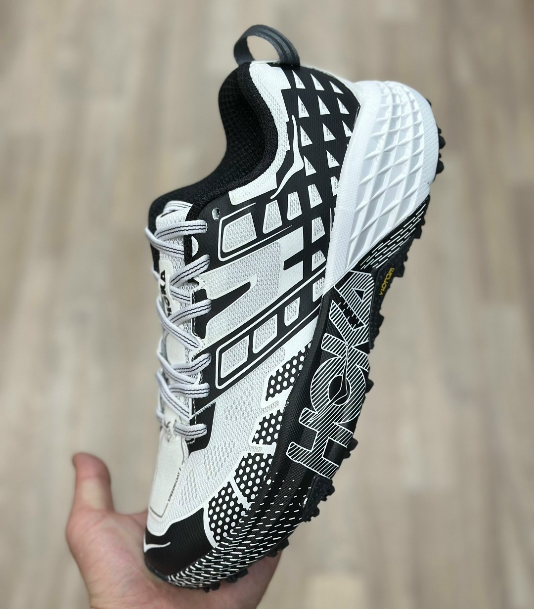 кроссовки hoka one one,кроссовки hoka,кроссовки, для бега,кроссовки для бега
