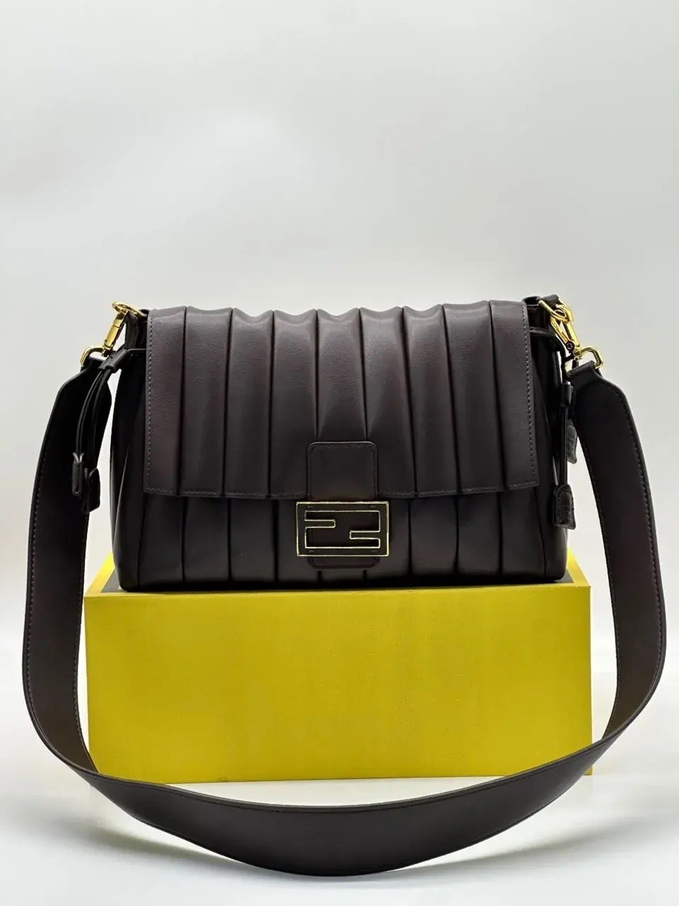 fendi сумка,сумка,сумка женская,женская сумка fendi,сумка фенди