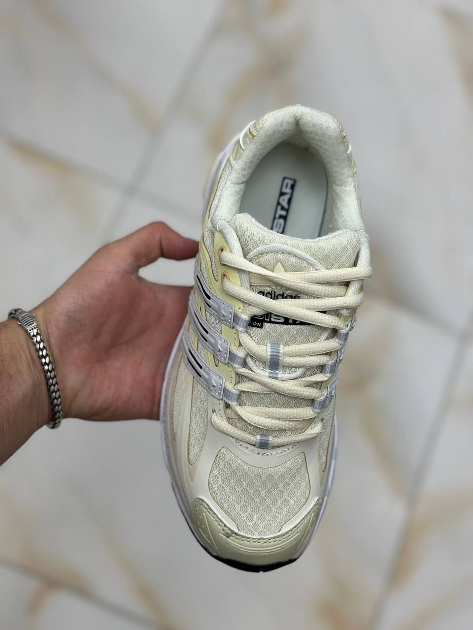 кроссовки,кроссовки adidas,кроссовки оригинал,кроссовки adidas ozweego,кроссовки ozweego