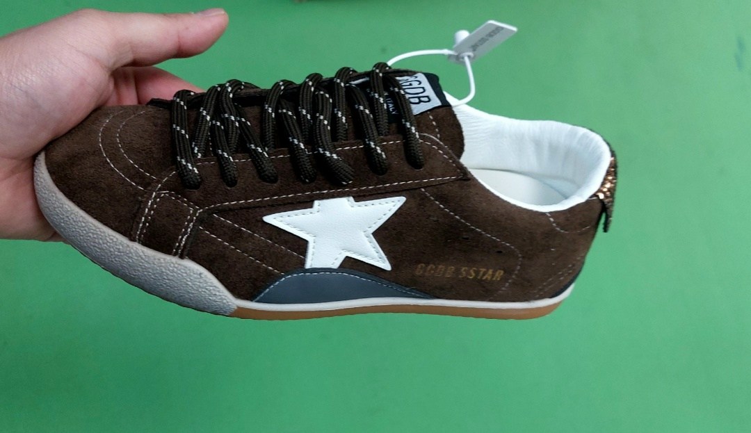 ,кеды golden goose женские,кеды golden goose,кроссовки golden goose,замшевые кроссовки