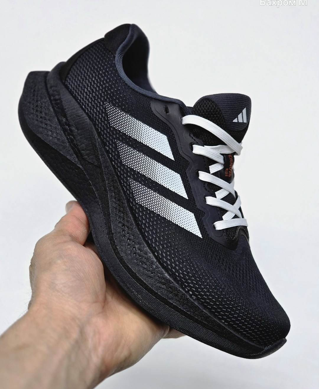 кроссовки adidas,кроссовки женские adidas,кроссовки adidas supernova,беговые кроссовки adidas,кроссовки adidas ultrabounce