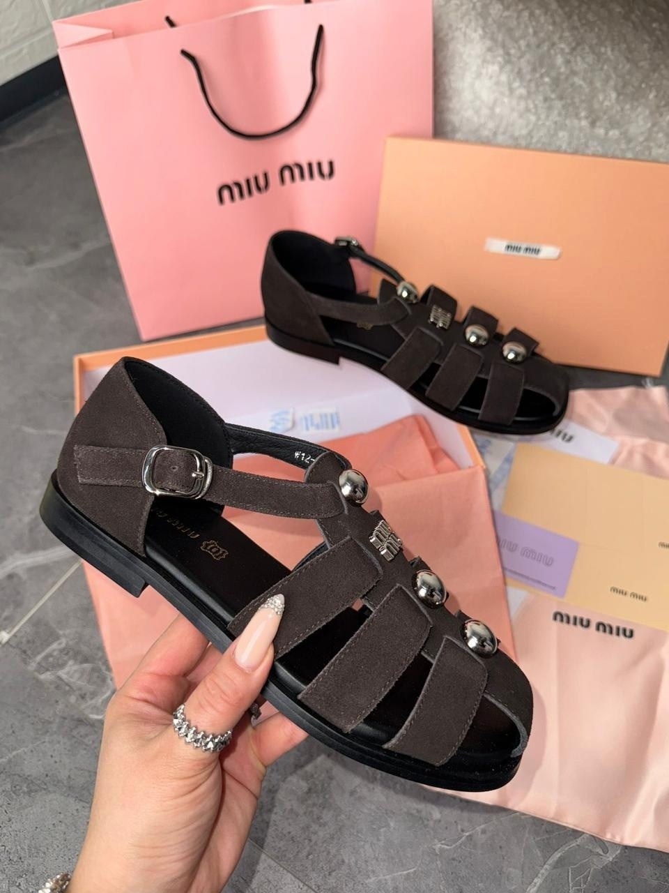 сандалии miu miu,босоножки miu miu,босоножки сандали,босоножки женские,женские сандалии