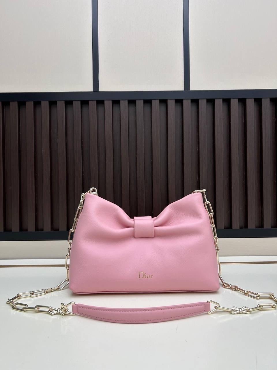 dior сумка,сумка женская dior,сумки диор,сумка женская christian dior,dior сумка на плечо