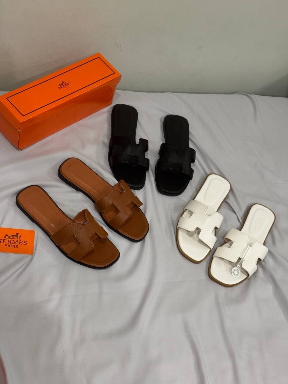 шлепанцы hermes,шлепки hermes женские,тапочки hermes,шлепки эрмес,шлепки гермес женские