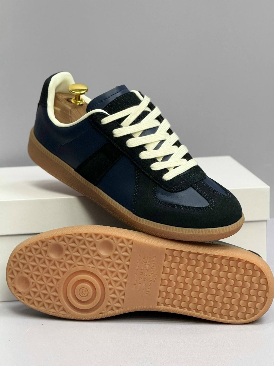 кроссовки maison margiela replica,maison margiela replica sneakers,кроссовки кожаные maison margiela replica черный,maison margiela replica кеды,