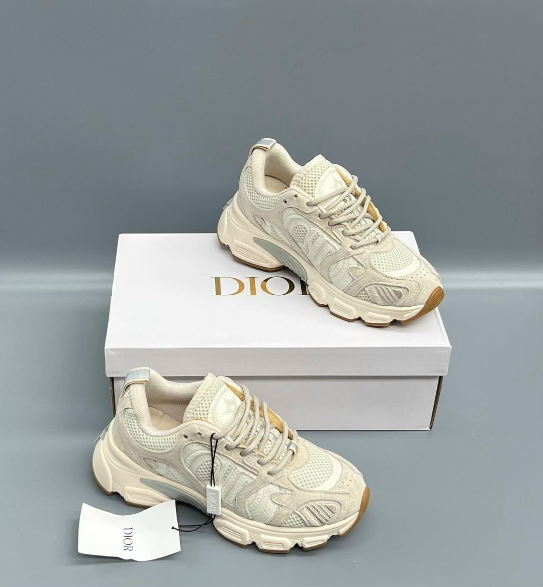 dior кроссовки,кроссовки женские balenciaga,женские кроссовки,спортивная ,модные кроссовки