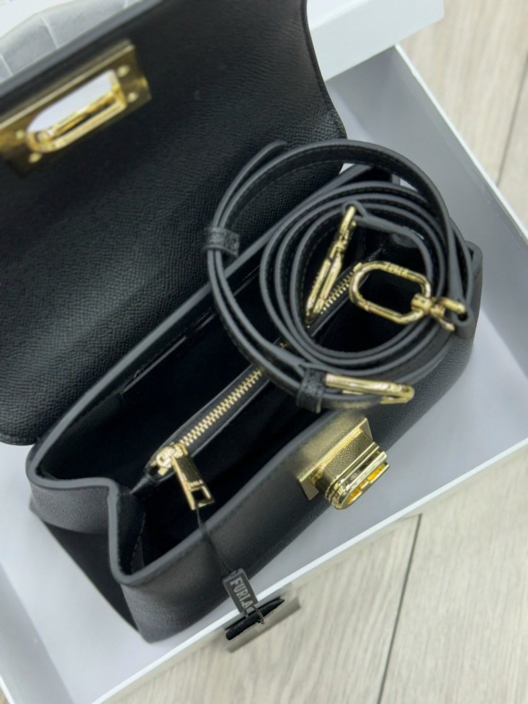 женская сумка furla,сумка furla,сумка фурла,сумка,сумки стильные