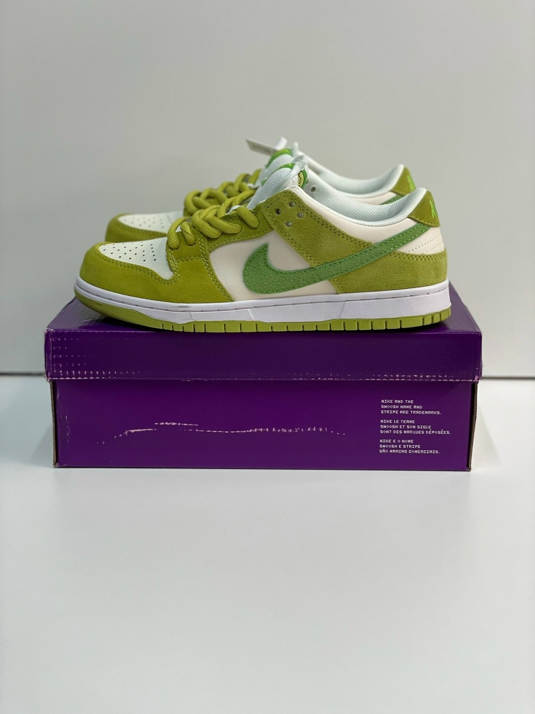 кроссовки nike sb dunk low green apple,nike sb dunk low green apple,кроссовки nike dunk low pro sb зеленые,кроссовки nike dunk sb low green apple кеды данки сб,кроссовки nike