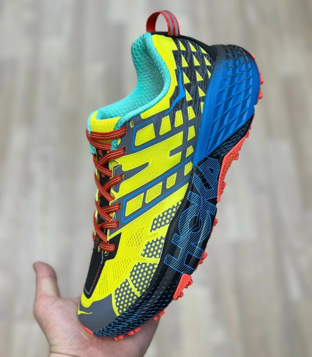 кроссовки hoka one one,кроссовки hoka,кроссовки, для бега,кроссовки для бега