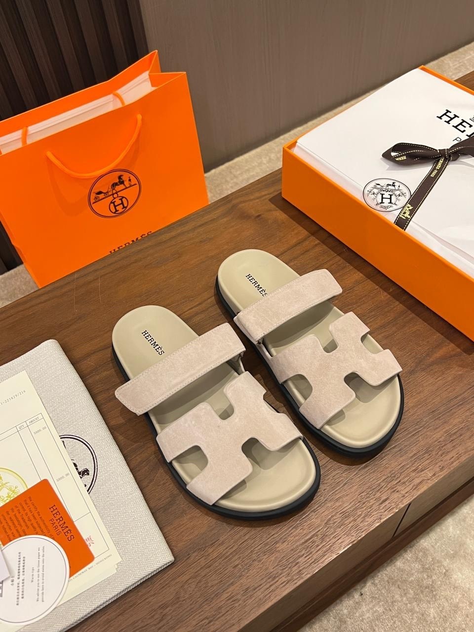 ,шлепанцы hermes,тапочки hermes,сандалии hermes,тапочки hermes женские оригинал