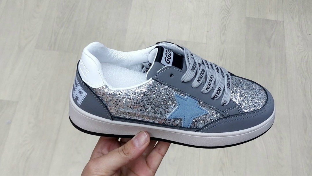 ,спортивная ,кроссовки puma,российские кроссовки,черные кроссовки