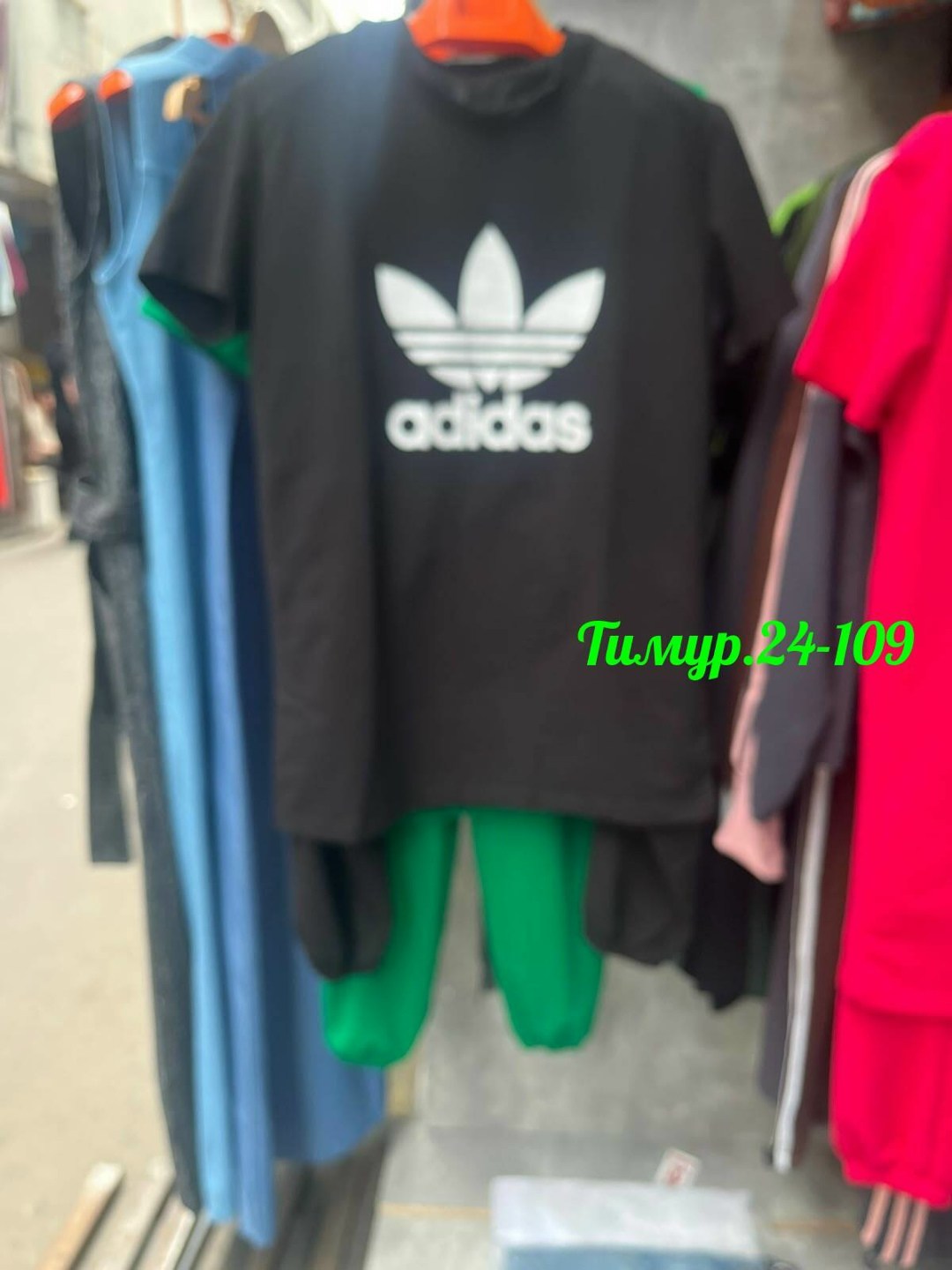 спортивные женские костюмы,спортивный костюм женский adidas,женский костюм,костюм женский adidas,спортивные костюмы