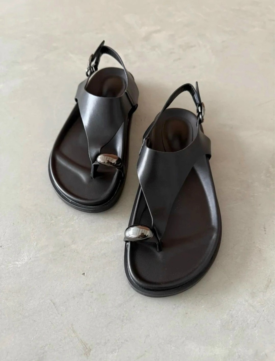 женские босоножки,женские сандалии,модные сандалии, женская,черные босоножки